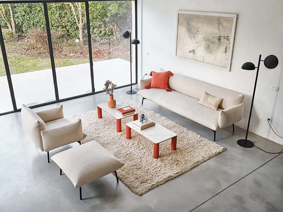 MIDJ_Area_sofa_Paw_coffee_Table_Charlotte_Lamp