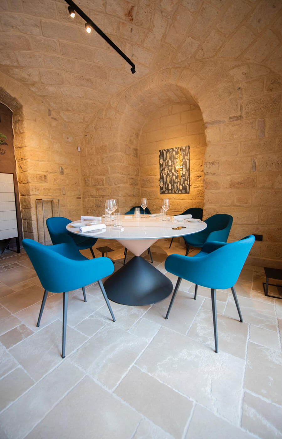 Mobilier de restaurant design Quintessenza