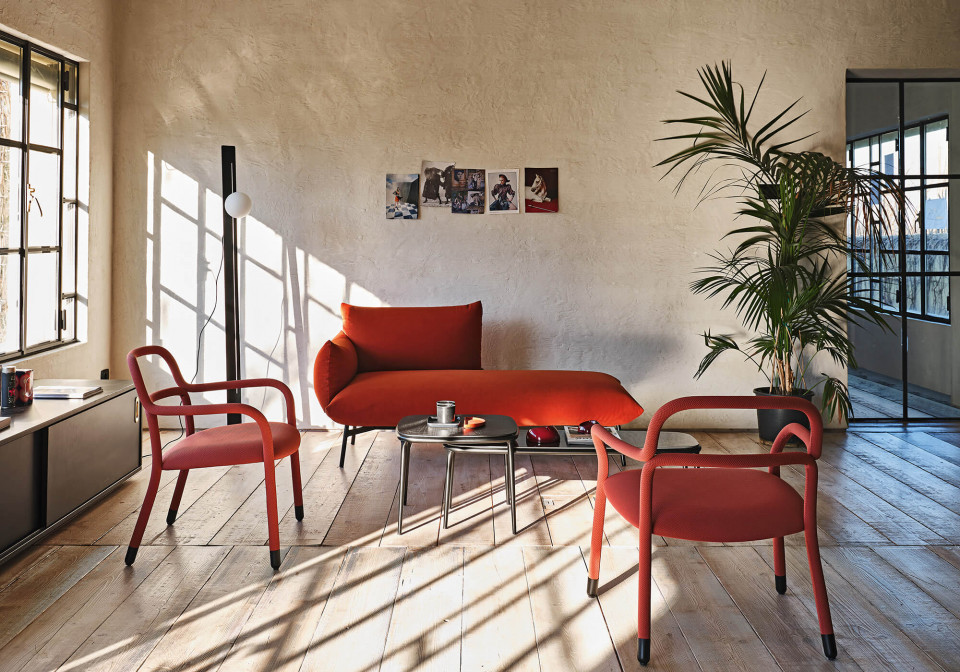 Area chaiselongue in red fabric