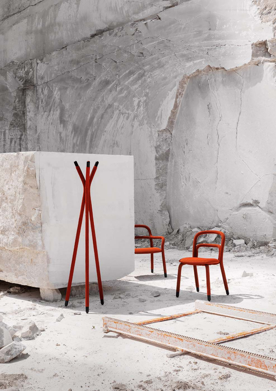 Appendiabiti pippi in tessuto network rosso