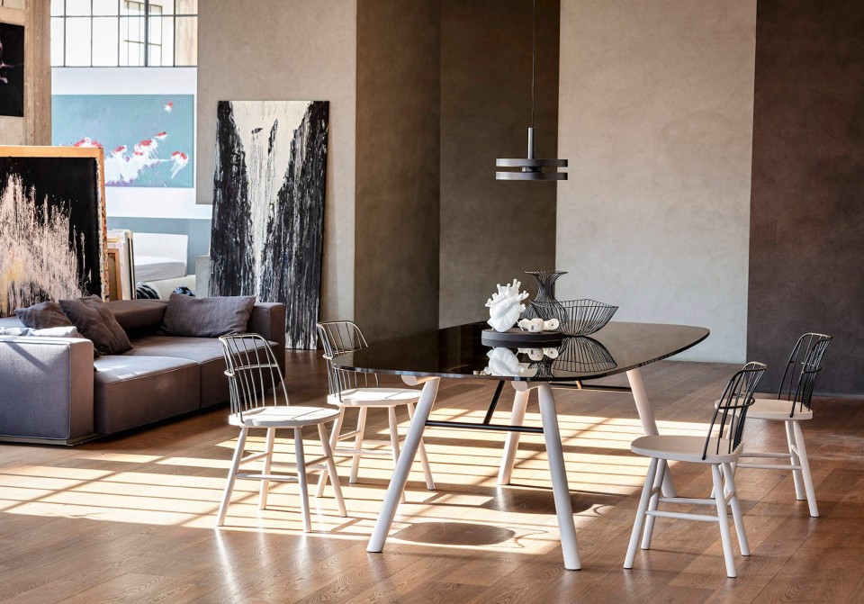 Chairs from Strike collection by Midj in Italy 