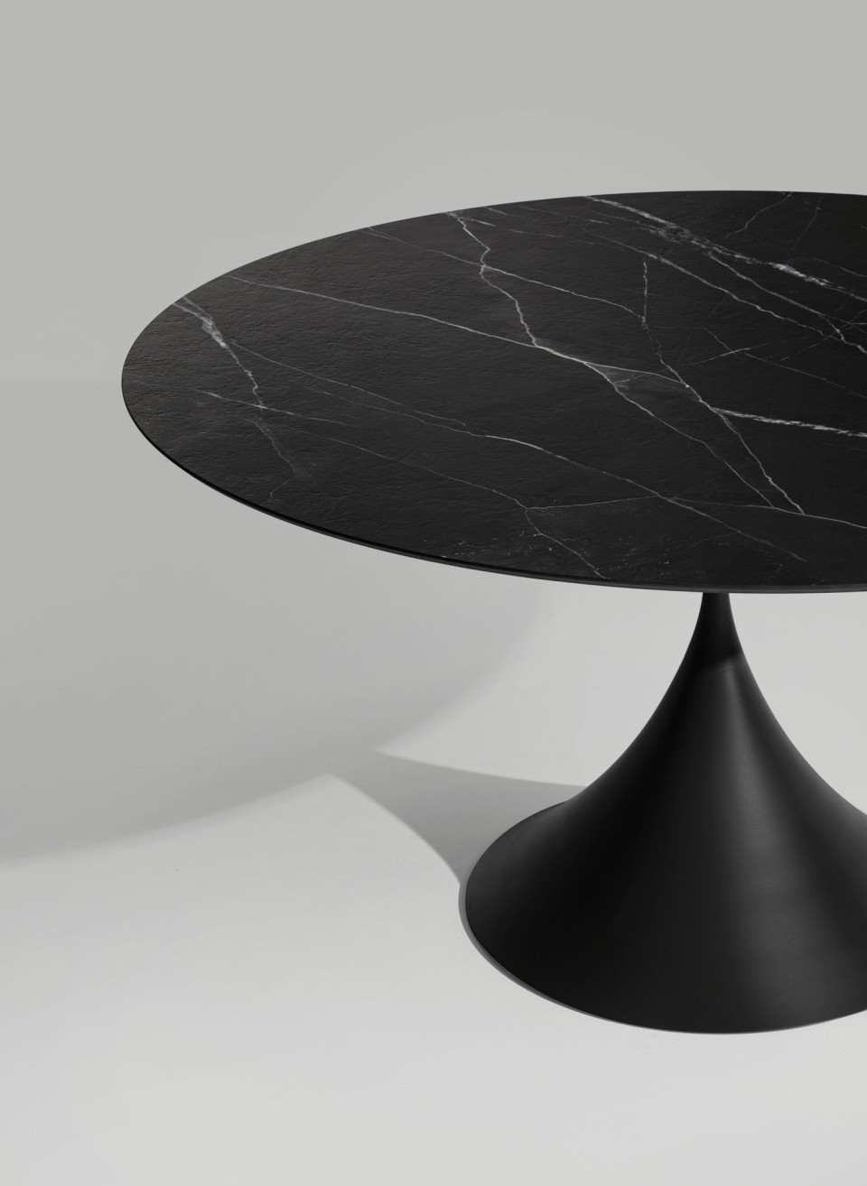 leo table collection midj