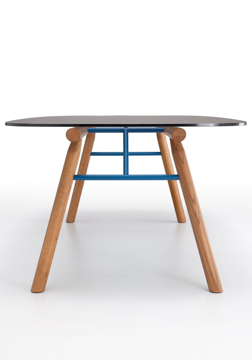 Suite table by MIDJ