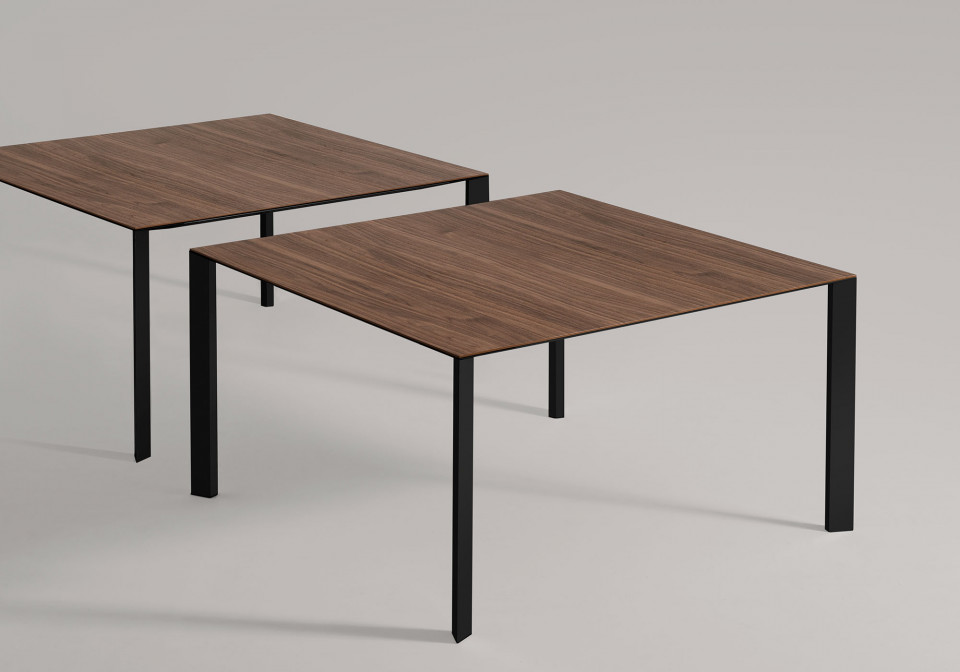 Akashi table collection design Paolo Vernier