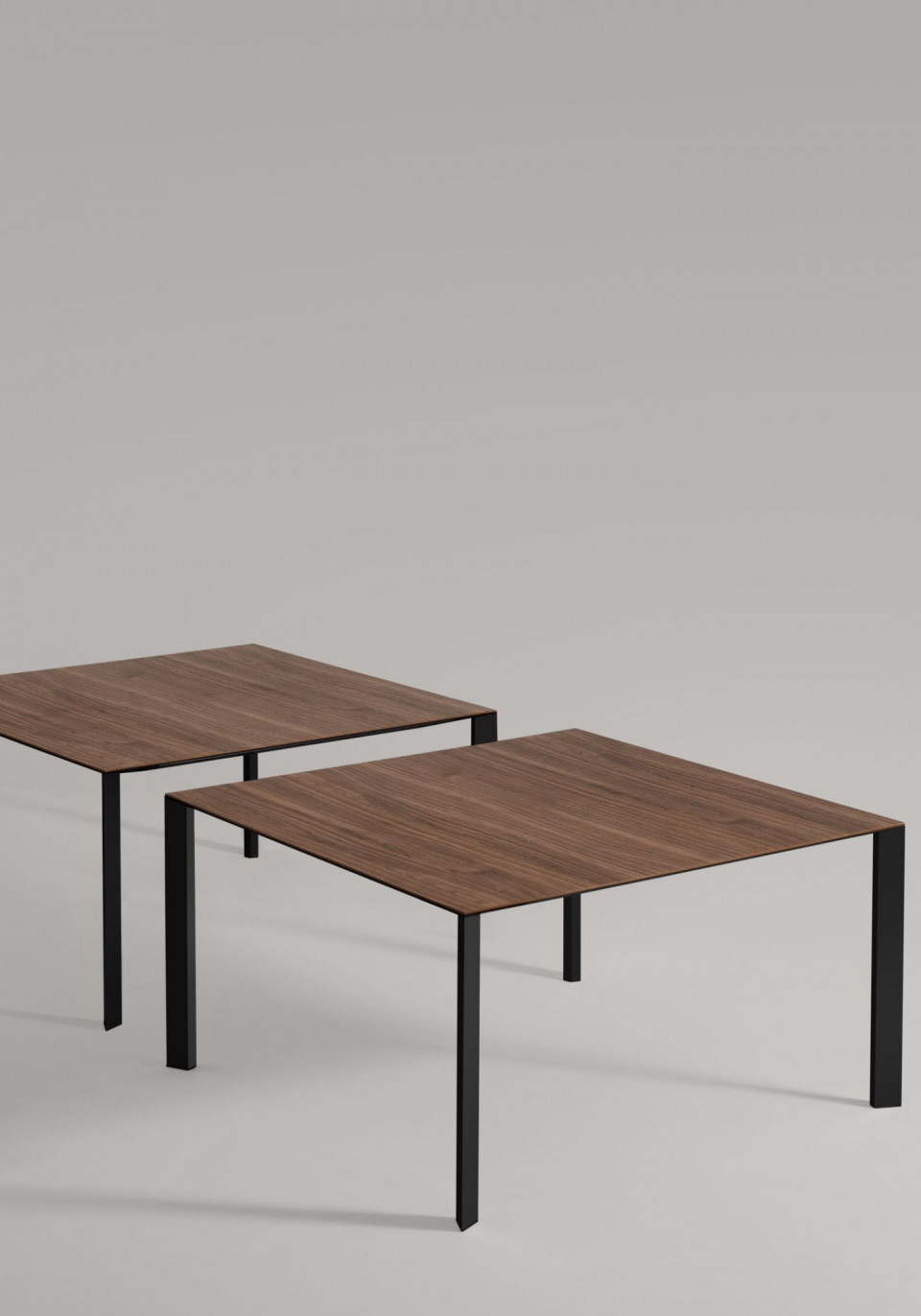 Akashi table collection design Paolo Vernier