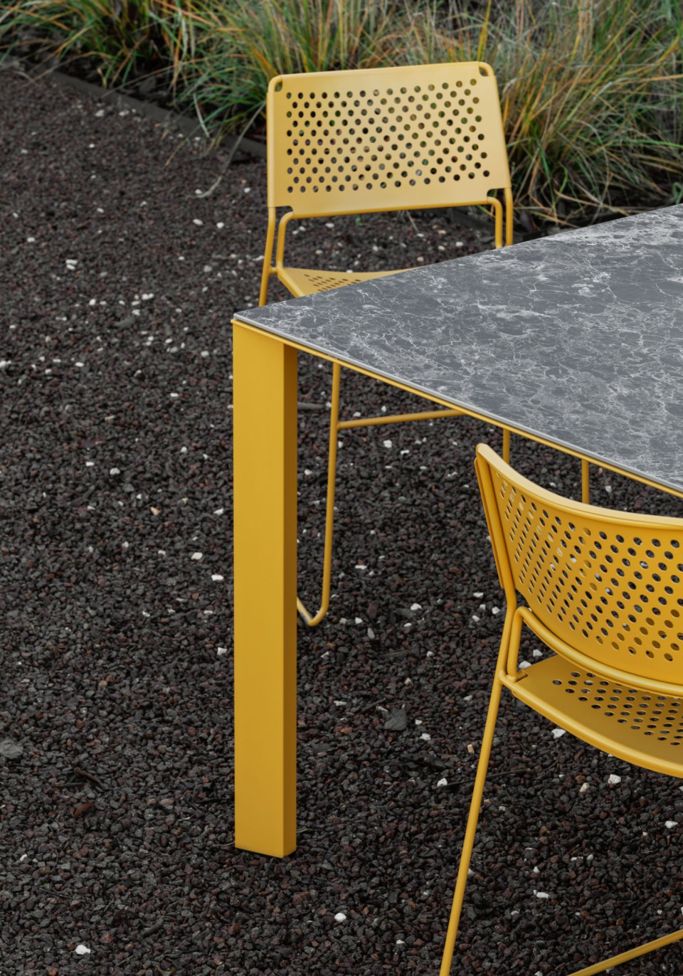 Akashi table collection design Paolo Vernier