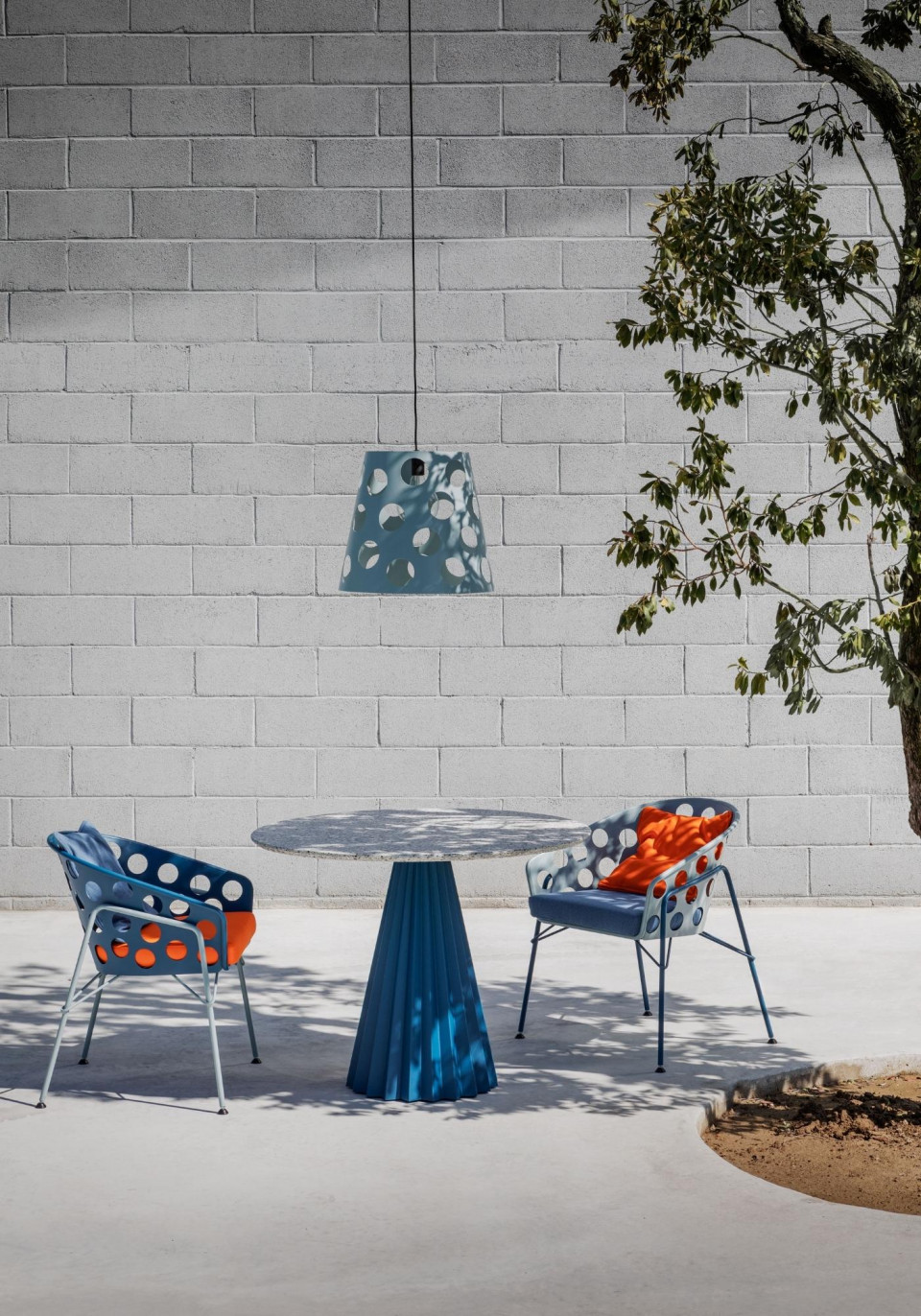 Lampade della collezione Bolle design Paola Navone per MIDJ