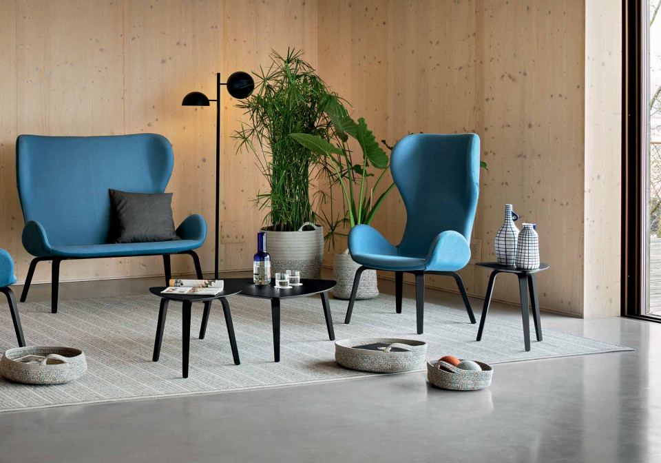 Black wooden coffee table model Dalia