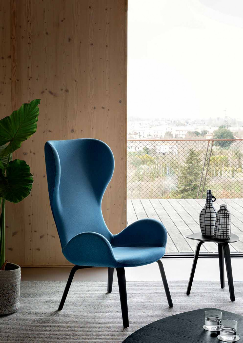 Blue armchair Dalia with high backrest