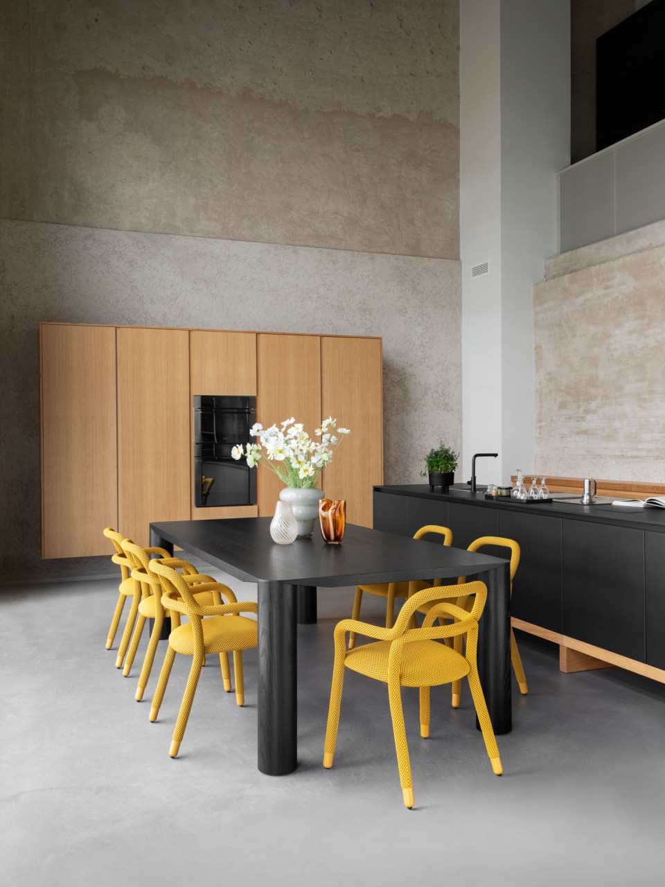 Eggen table design MIDJ