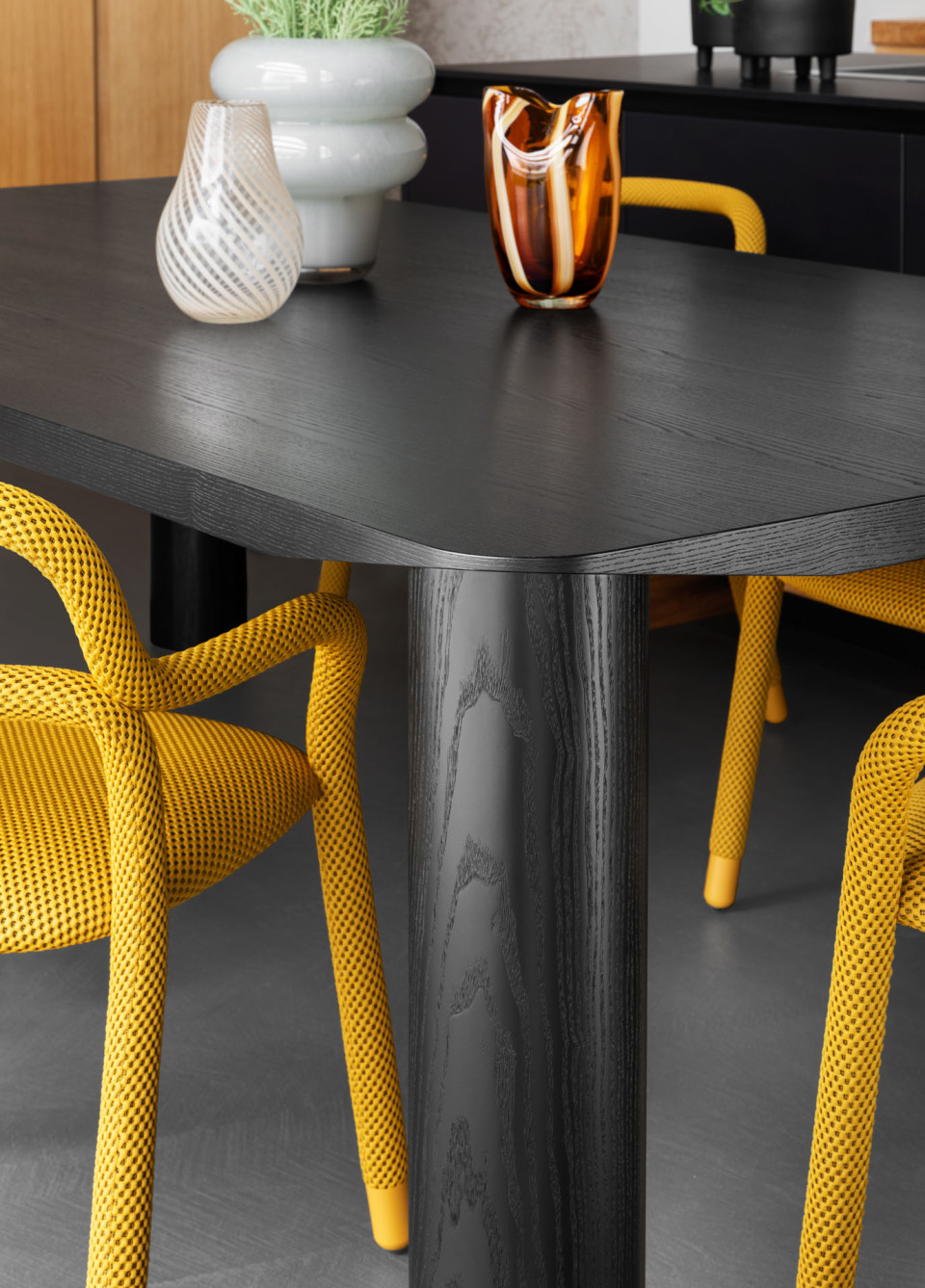 Eggen table design MIDJ