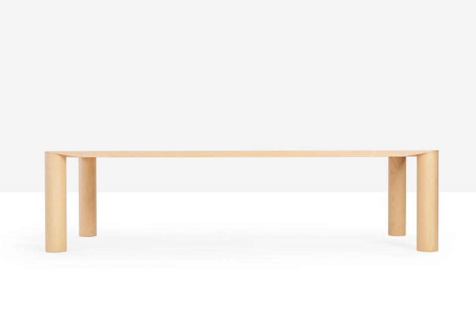 Eggen table design MIDJ