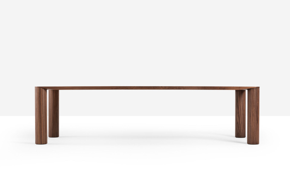 Eggen table design MIDJ