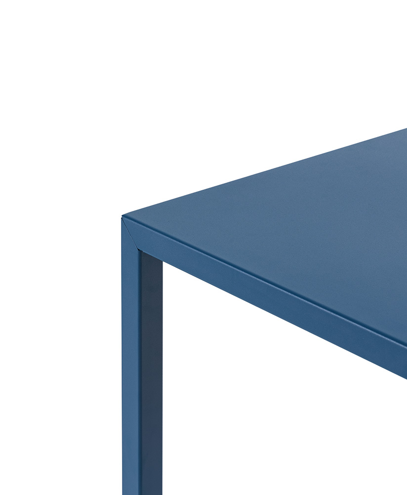 Table empilable Fold en bleu