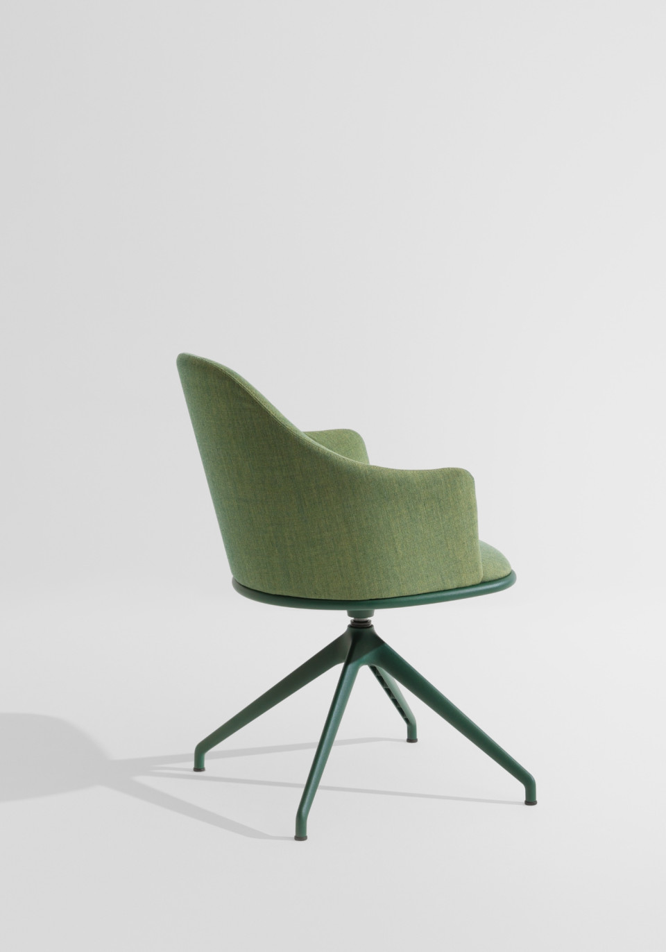 Lea Deluxe armchair design MIDJ