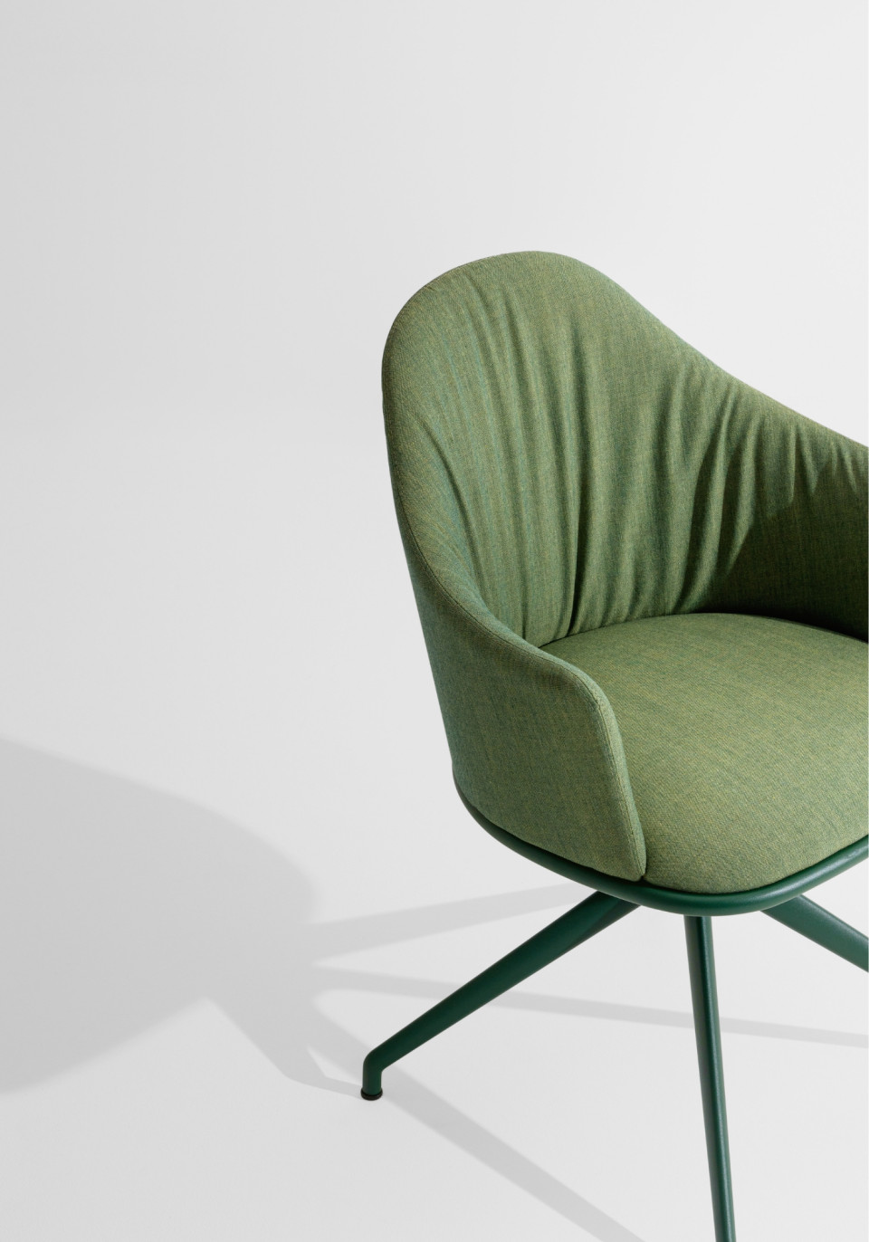 Lea Deluxe armchair design MIDJ