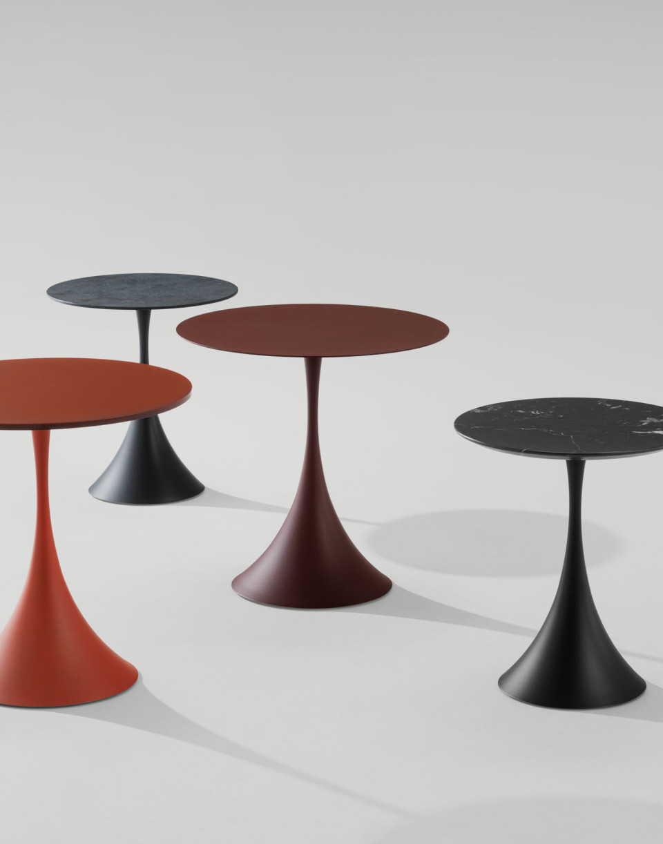 leo coffee table midj