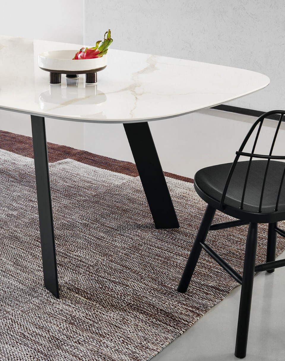 Dining table Alexander by Midj
