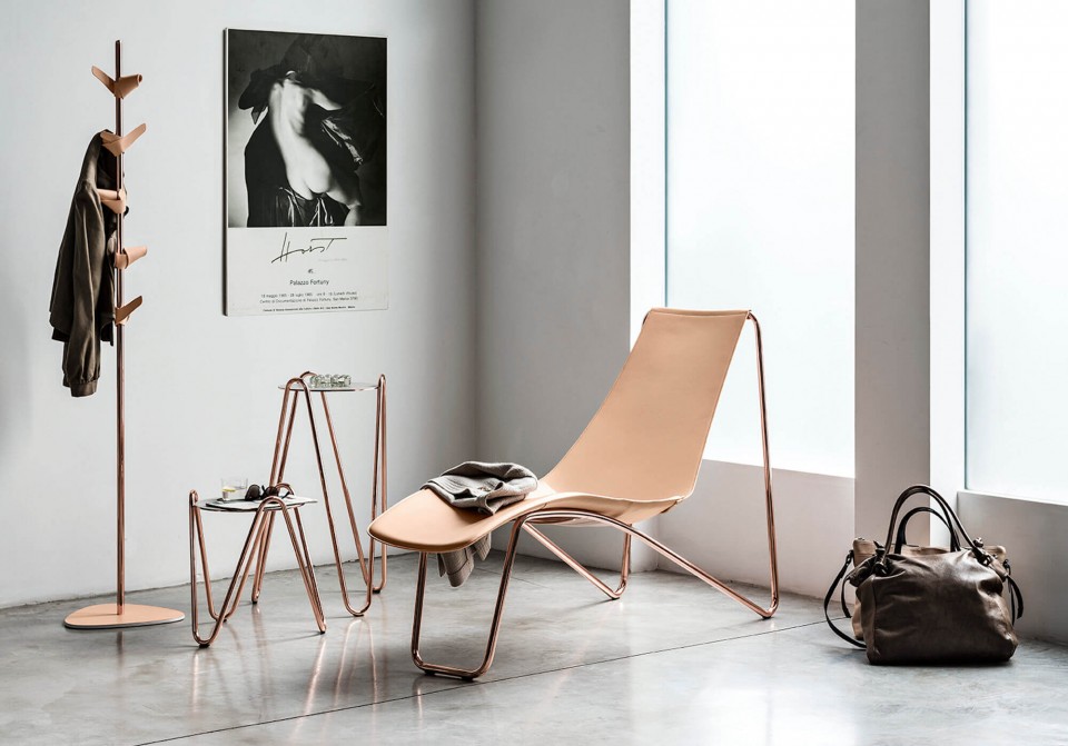 Apelle Design chaise longue with rose gold-finished metal frame and pink hide seat
