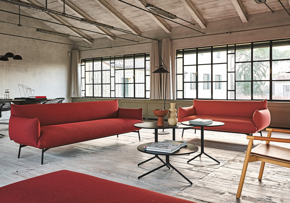 Area two-seat sofa in red fabric