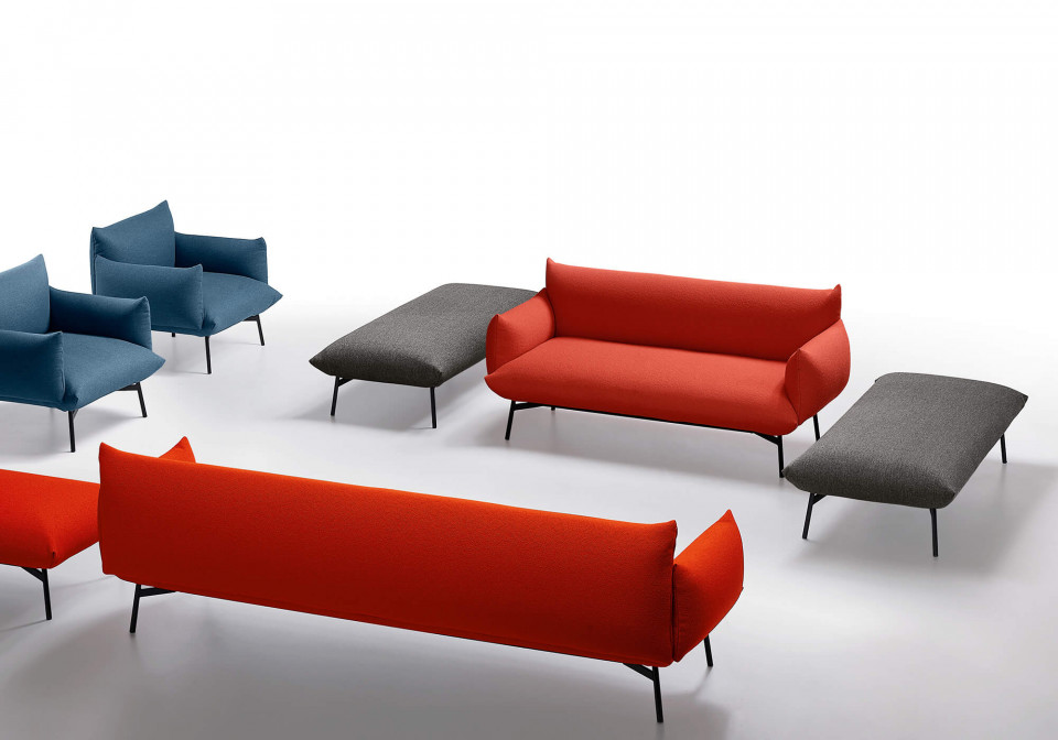 Canapé Area à deux sièges en tissu rouge
