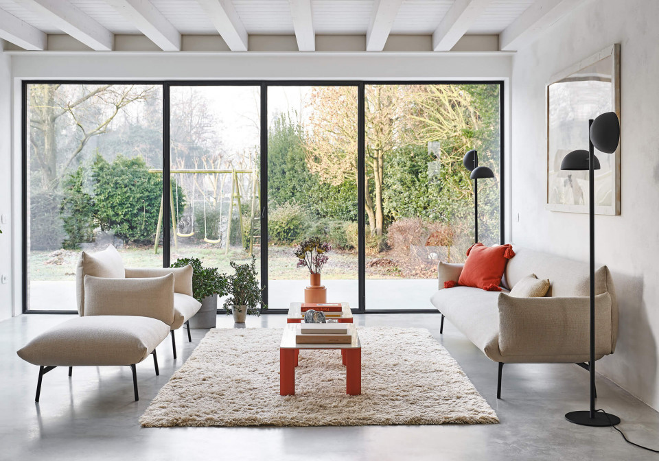 Three-seats Area sofa in white fabric
