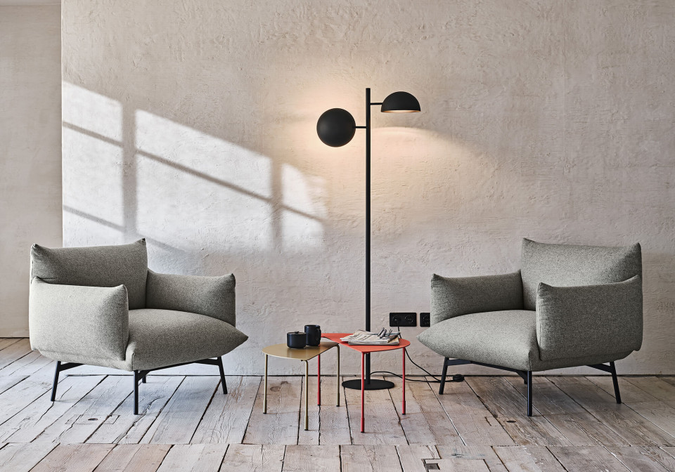 Area armchair in grey fabric