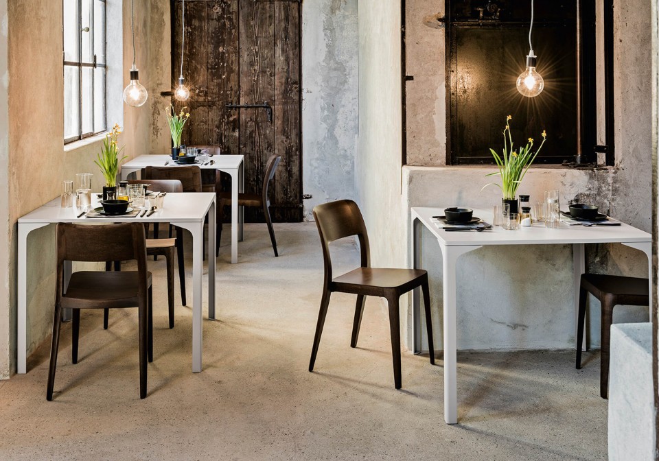 Armando Midj table pour restaurant