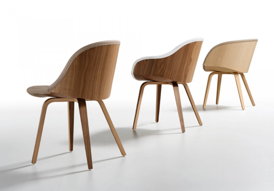 Danny chair with wooden back and base, fabric seat