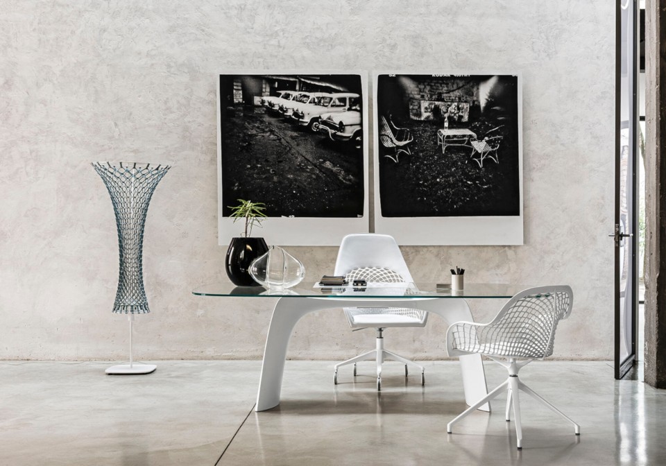 Sedia da ufficio Guapa con struttura in metallo bianco e seduta in cuoio bianco