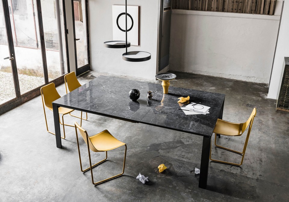 Marcopolo extendable table with four-leg base in black metal, top and extensions in crystalceramic with black Greek marble effect