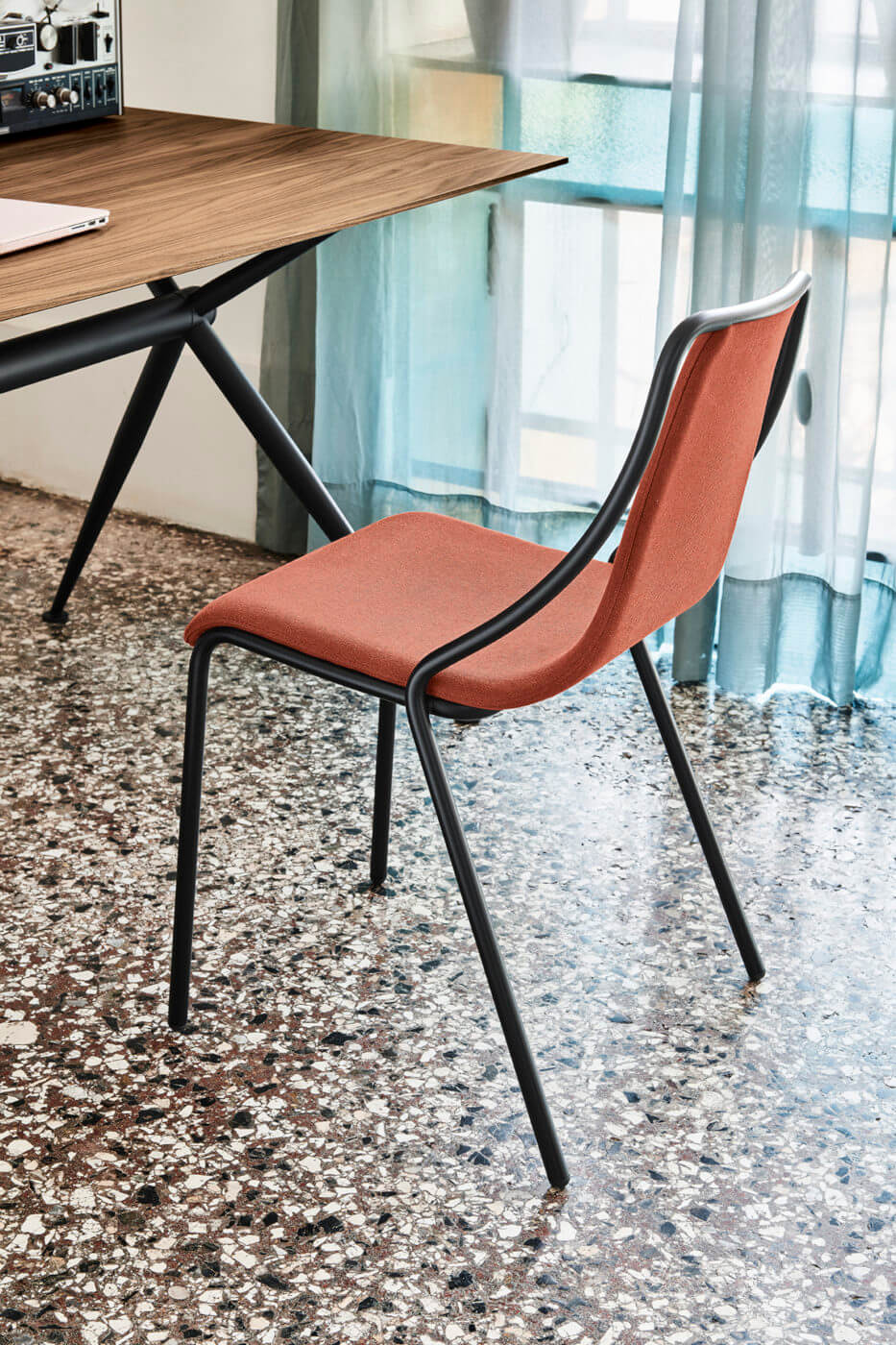 Ola office chair with red fabric seat and black metal base