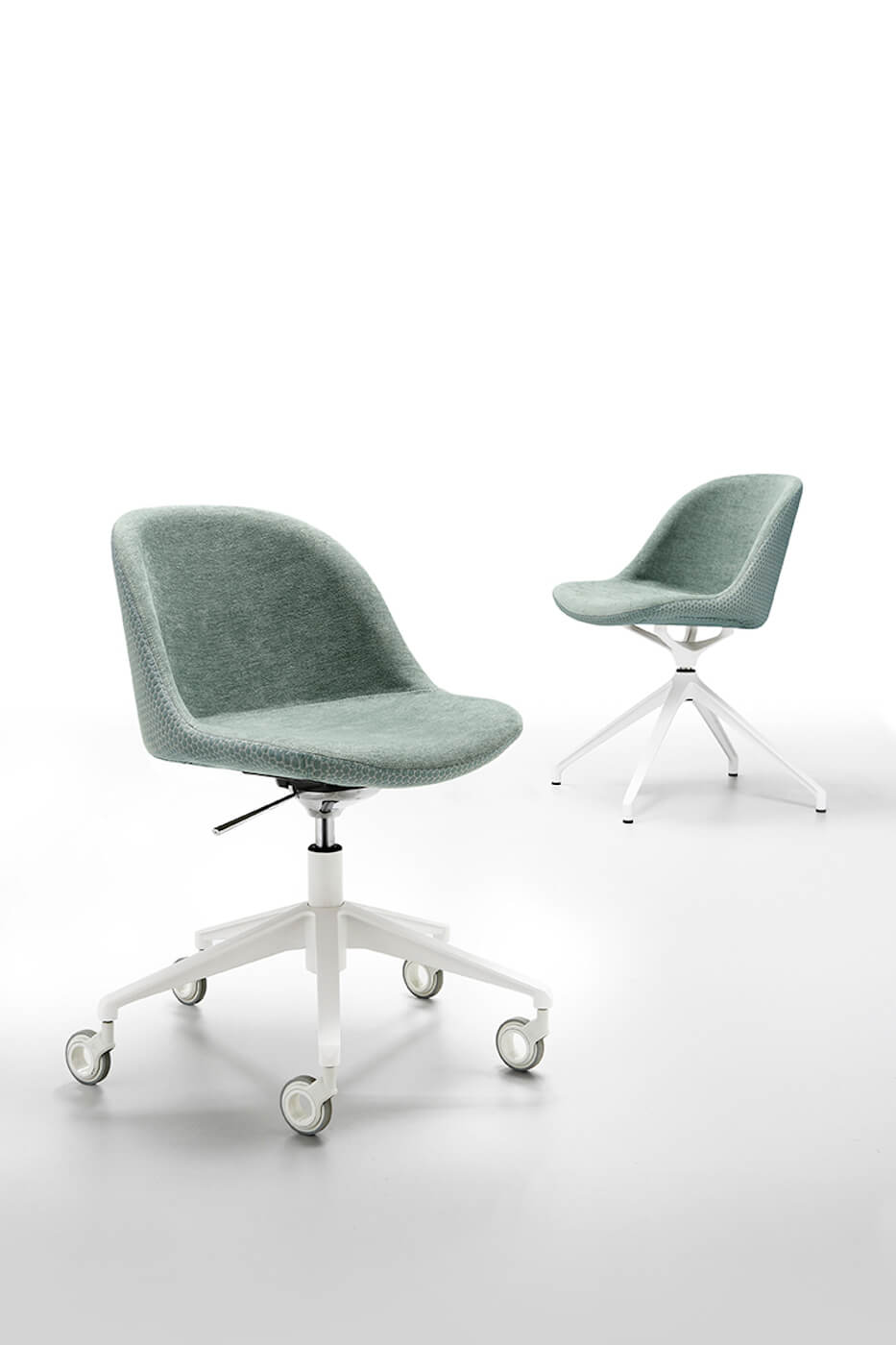 Sonny swivel chair with white metal frame and green fabric seat