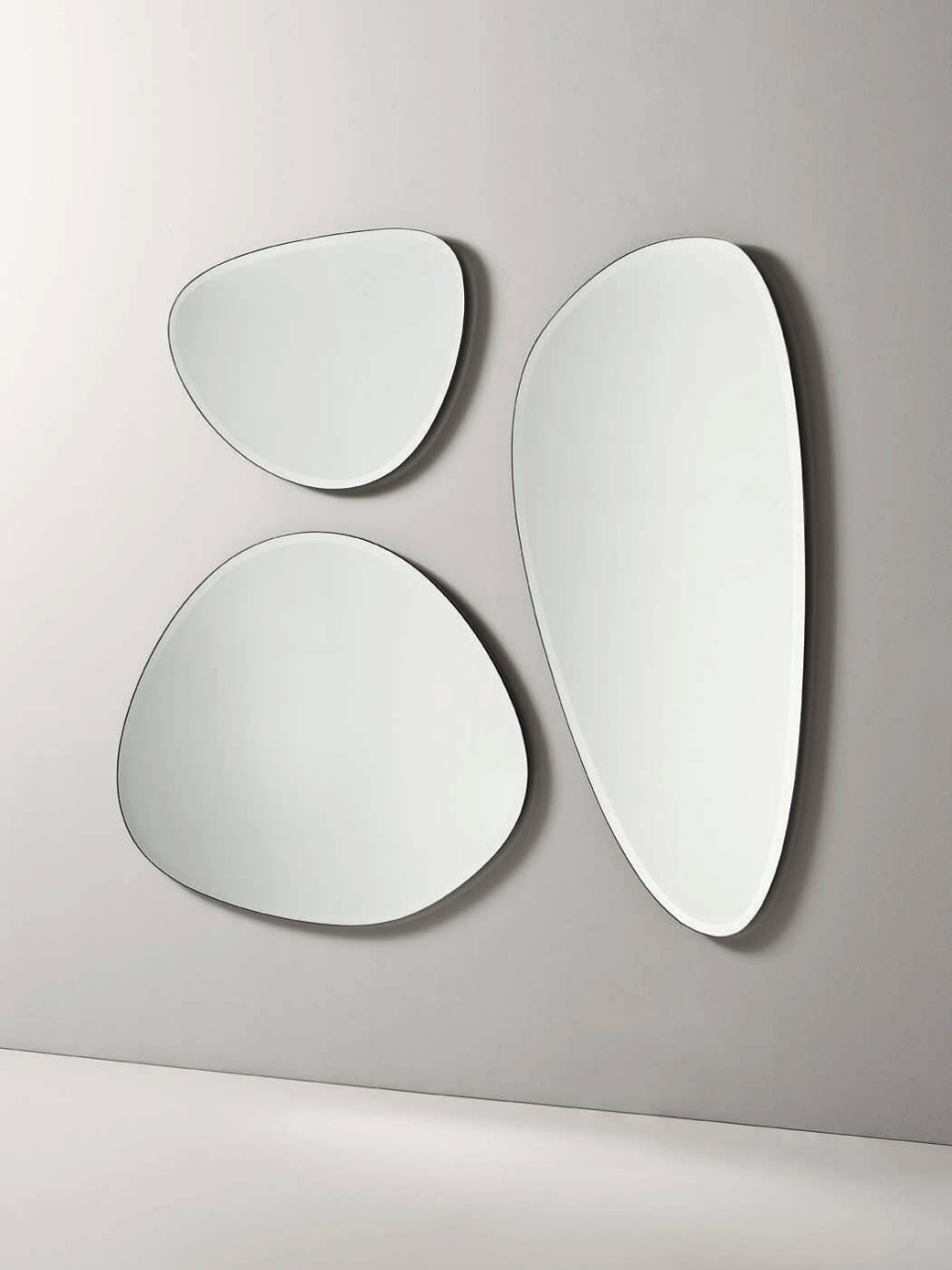 Spot mirror