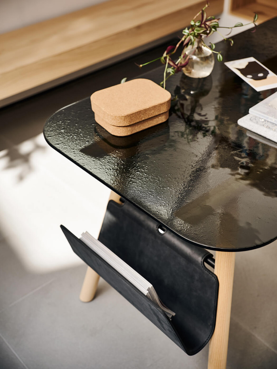 Desk from Suite collection by MIDJ