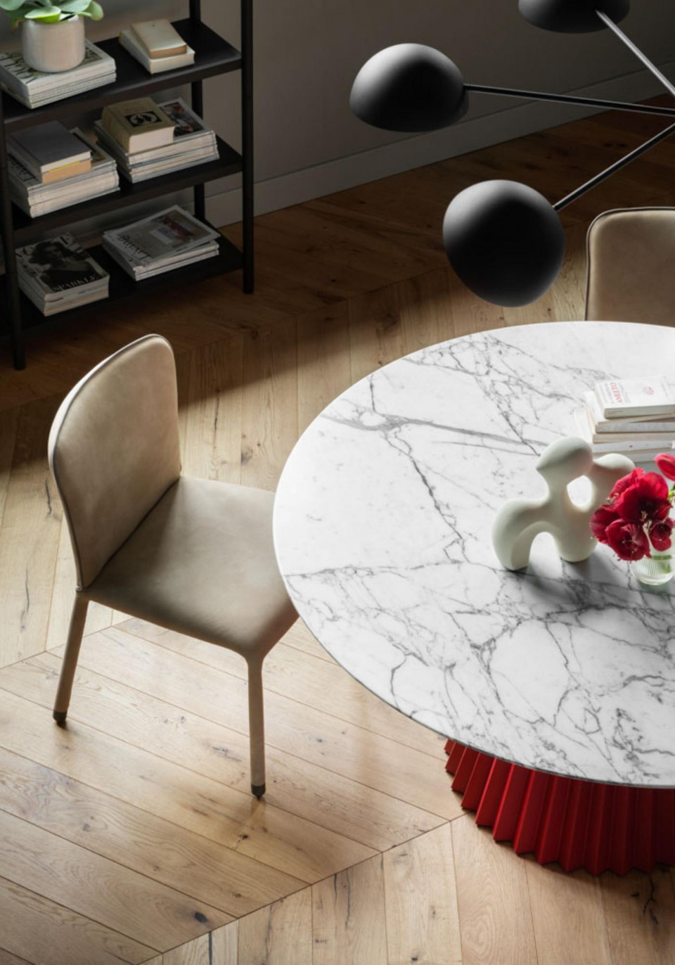 Plissé fixed table designed by Paola Navone by Midj In Italy