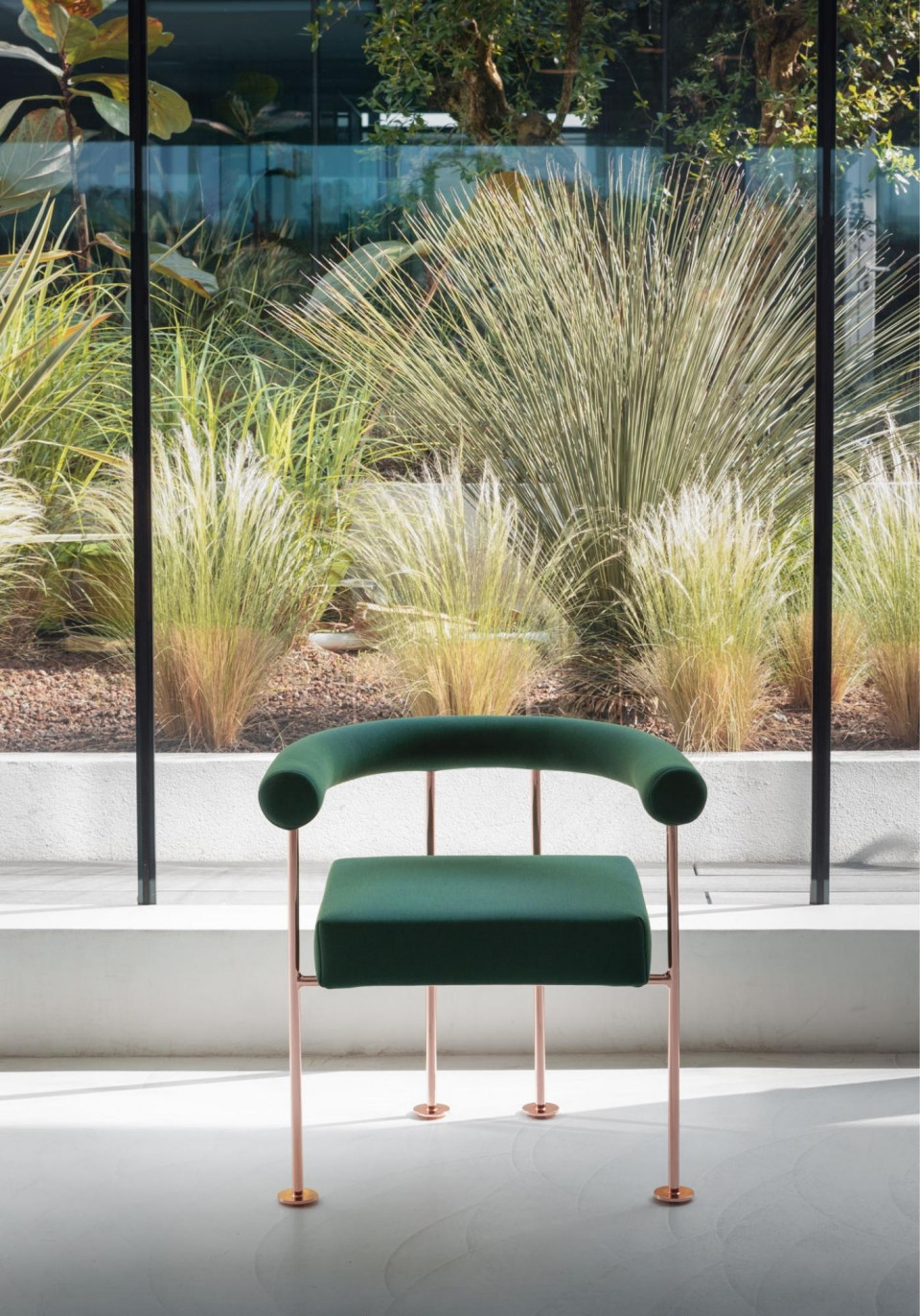 Qua-ndo armchair designed by Midj