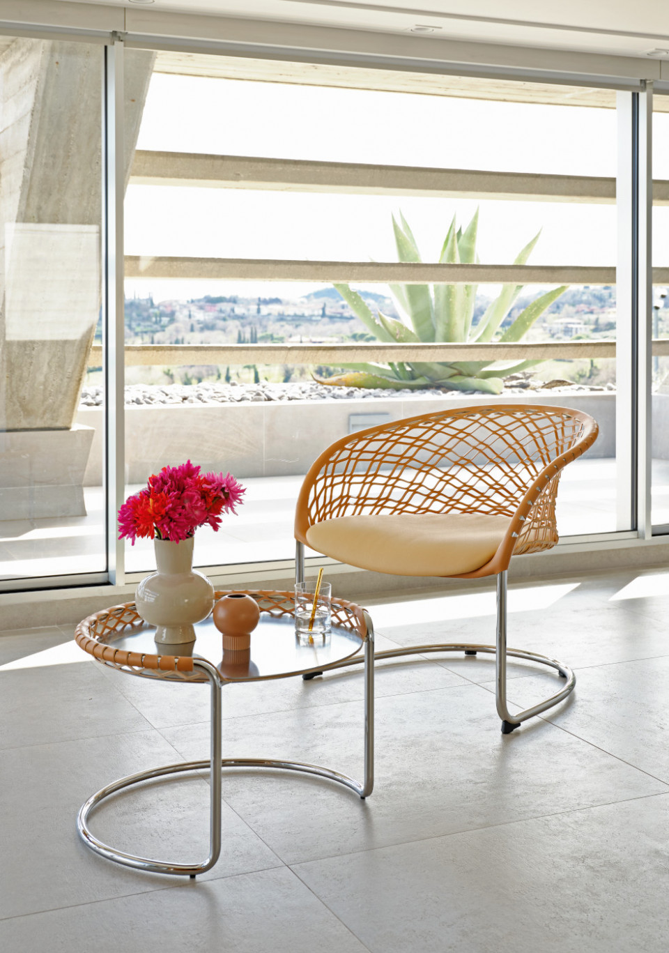 P47 lounge with tuscan hide