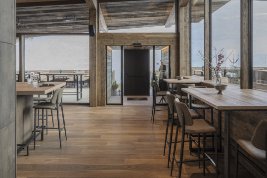 restaurant die deantnerin in austria with joe stools by midj