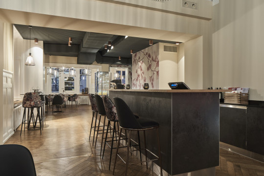 Barfüsser sushi restaurant with Lea collection by Midj