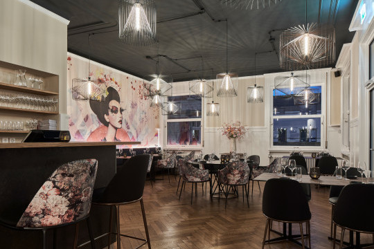 Barfüsser sushi restaurant with Lea collection by Midj