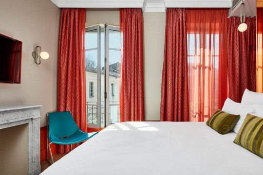 La collezione Apelle di Midj in Italy arreda l'Hotel de Cambis ad Avignone, Francia