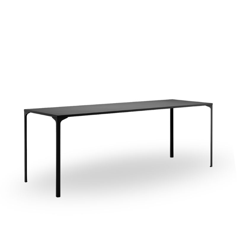 Fixed table